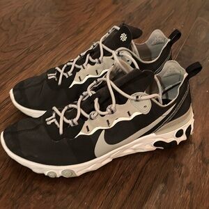 Nike Mens React Element 55  Size 12.5 excellent condition